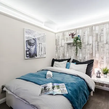 Apartament Roeck Premier Downtown *