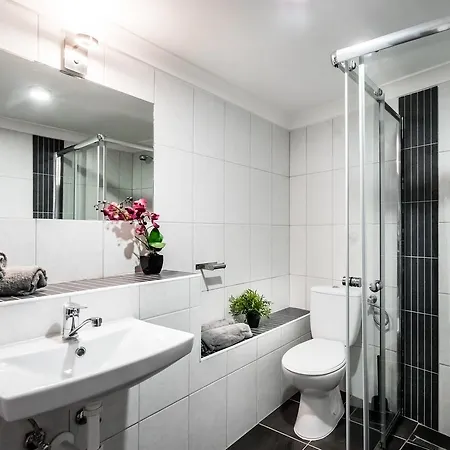 Roeck Premier Downtown Apartament *