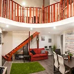 Roeck Premier Downtown * Budapest