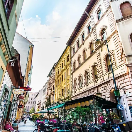 Roeck Premier Downtown Apartamento Budapest